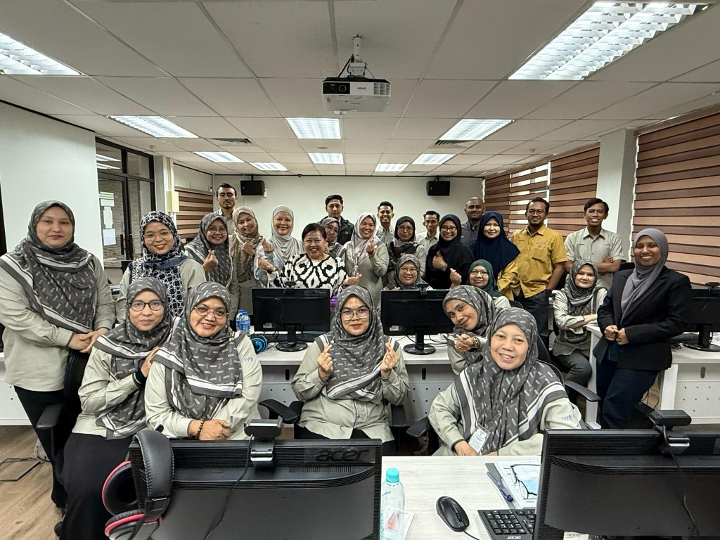 Kursus Pemantapan Transformasi Penulisan Laporan Tahunan Dan Pemantauan ...